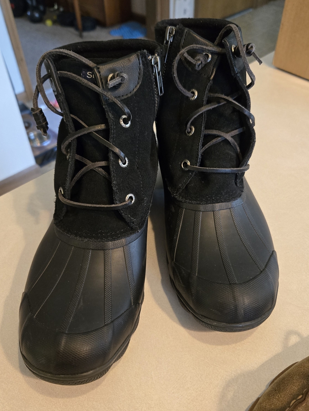 Sperry Women's Black Waterproof Duck Boots Size 9